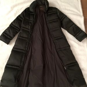 Beautiful metallic mid length medium Women’s puffer jacket